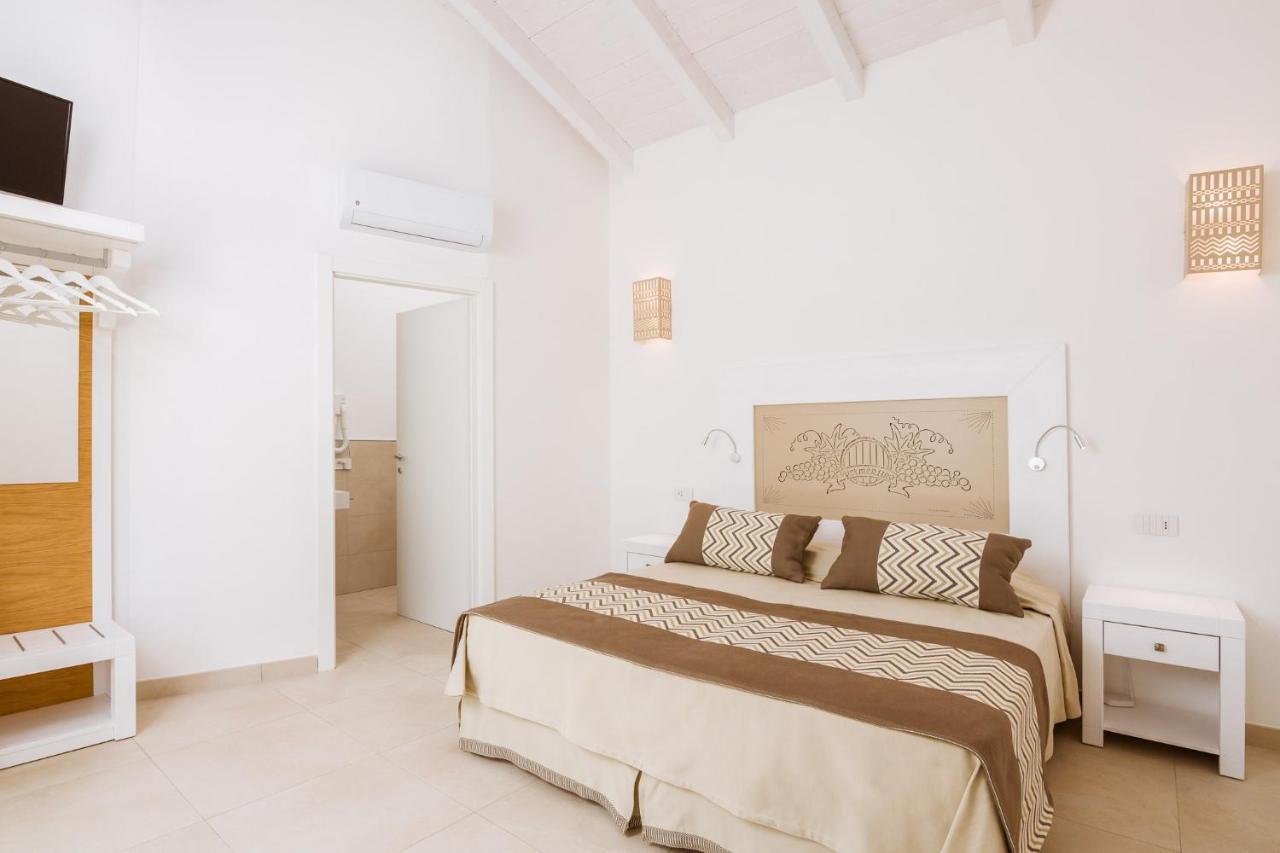 La Vinia Bed&Wine Experience - Adults Only Villa Sassari Dış mekan fotoğraf