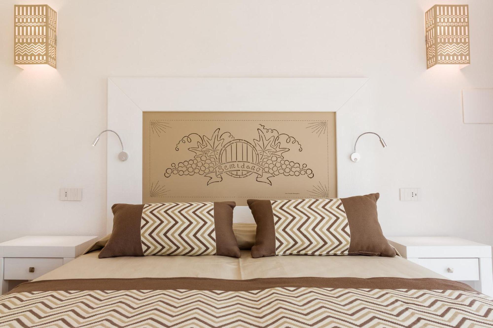 La Vinia Bed&Wine Experience - Adults Only Villa Sassari Oda fotoğraf
